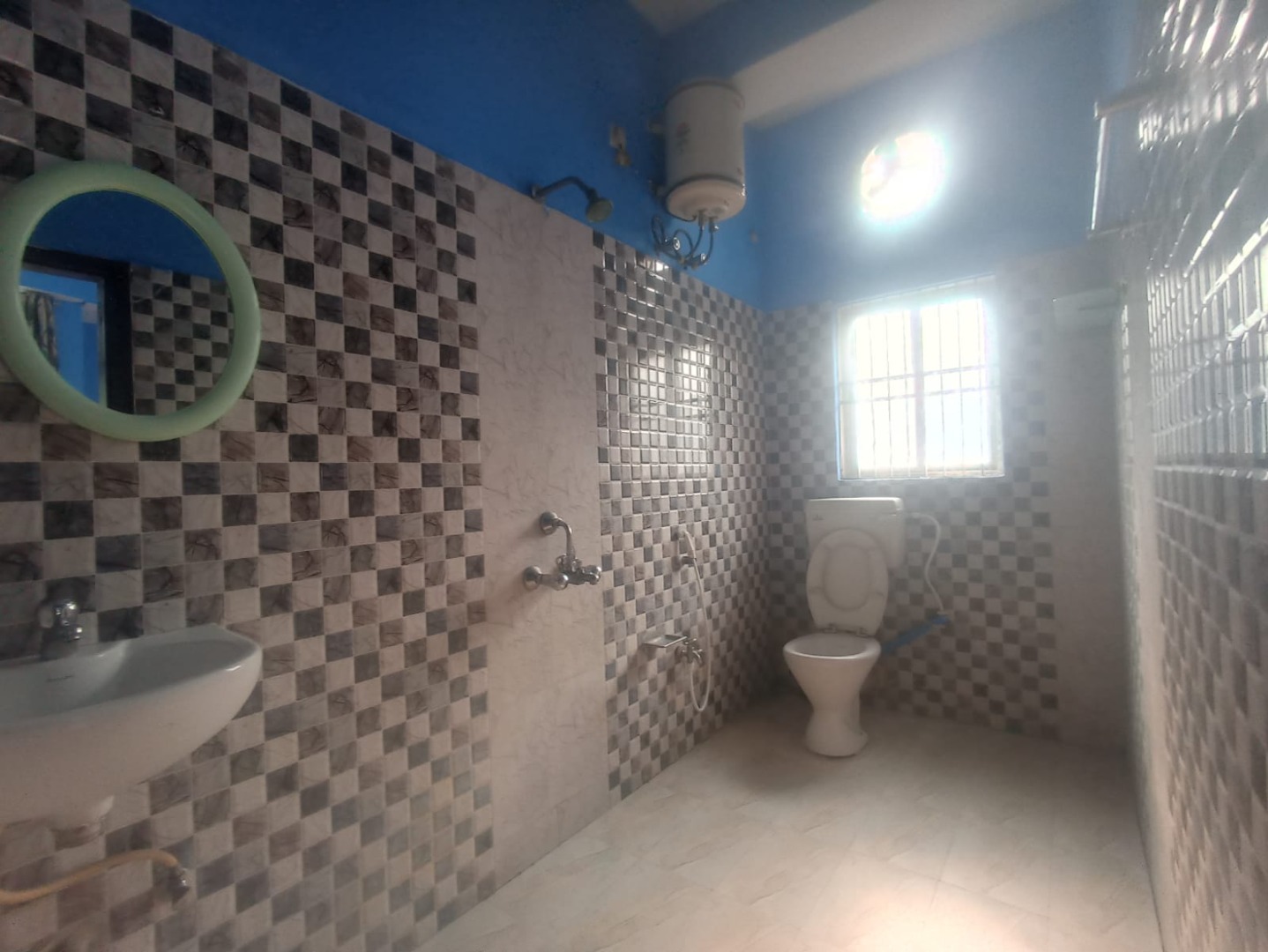 Unfurnished 3bhk in Geetanagar, Guwahati, Assam, India for Rent